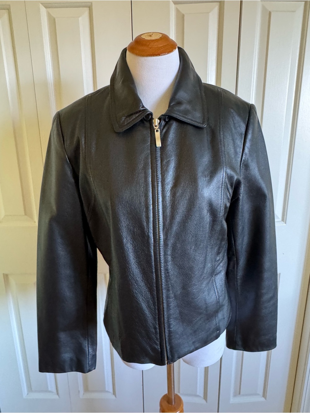 BEYOND SPORT California Women Black Leather Jacket L NWOT